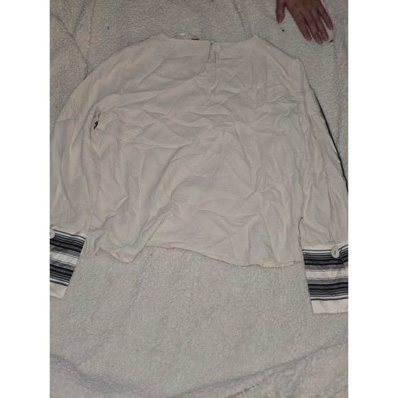 Vince Camuto Blouse Long Sleeve Striped Cuff Casual Top Size S - Picture 4 of 9